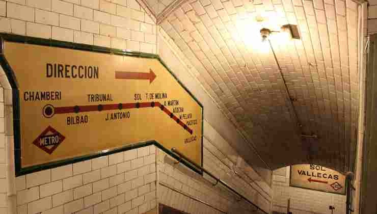 estacion metro 