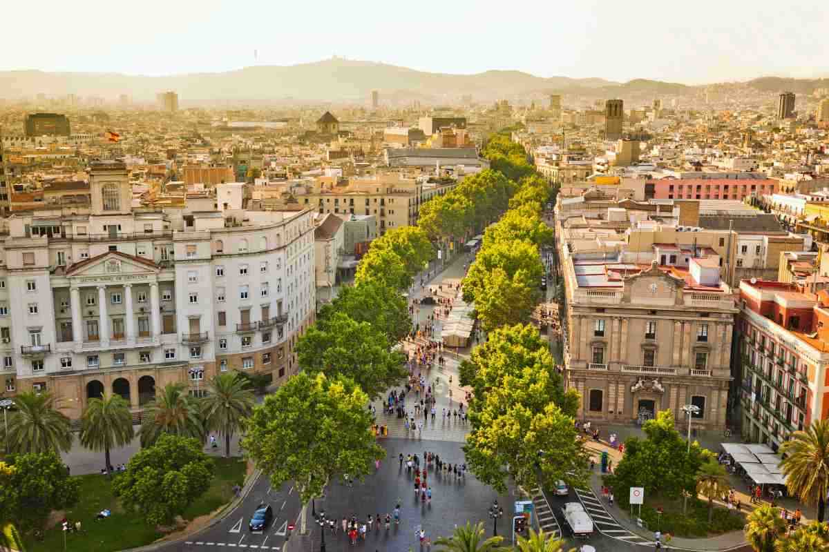 La calle de Barcelona con un error de ortografía